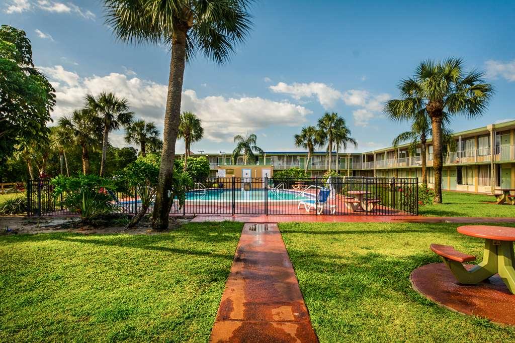 Red Roof Inn Vero Beach Einrichtungen foto